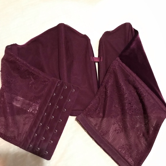 Victoria’s Secret Dream Angels Purple Corset Crop - Picture 6 of 7